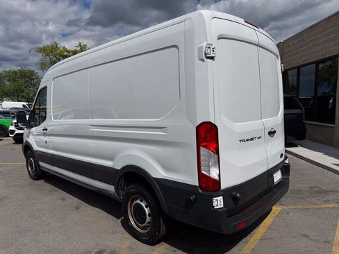 Used 2016 Ford Transit 250 148 Medium Roof RWD image 7