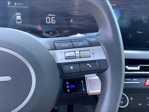 Used 2025 Hyundai Sonata SEL FWD image 25