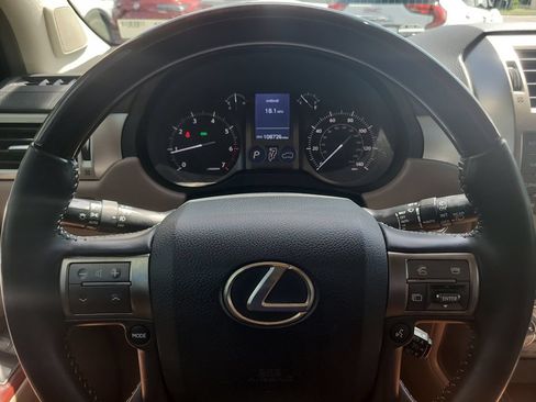 Used 2019 Lexus GX 460 Premium AWD/4WD image 28