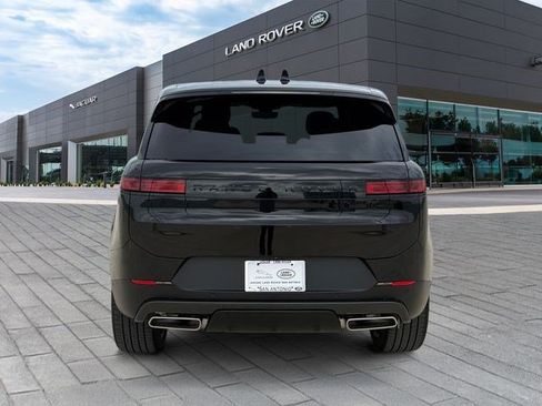 New 2026 Land Rover Range Rover Sport SE AWD/4WD image 4