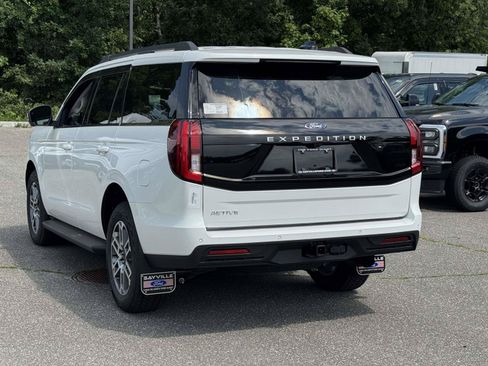 New 2026 Ford Expedition Active AWD/4WD image 8