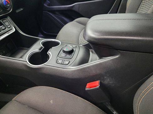 Used 2020 GMC Terrain SLE w/ Driver Convenience Package FWD image 26