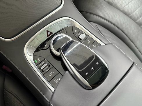 Used 2018 Mercedes-Benz S 560 4MATIC Sedan image 26