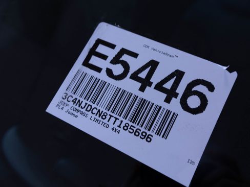 New 2026 Jeep Compass Limited AWD/4WD image 38