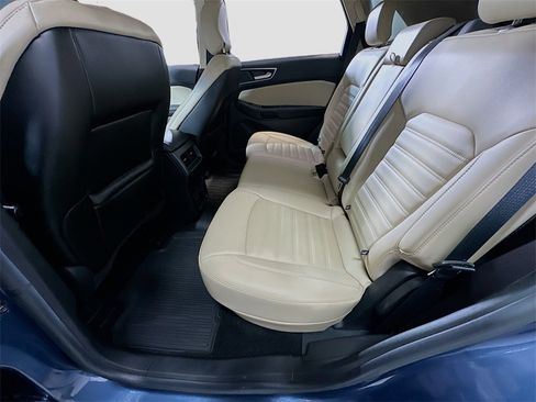 Used 2019 Ford Edge SEL w/ Equipment Group 201A image 26