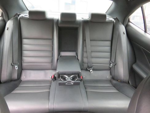 Used 2017 Lexus IS 200t F Sport w/ F Sport Package RWD image 21