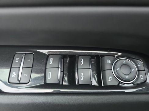 Certified 2023 Cadillac Escalade V image 29