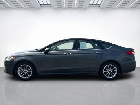 Used 2020 Ford Fusion SE image 7