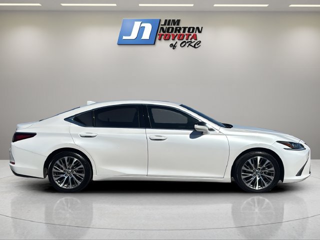 Used 2019 Lexus ES 350 w/ Premium Package FWD image 4