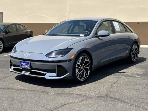 Used 2025 Hyundai Ioniq 6 SEL image 8