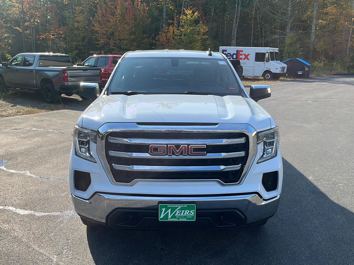 Used 2022 GMC Sierra 1500 SLE w/ Snow Plow Prep Package AWD/4WD image 9