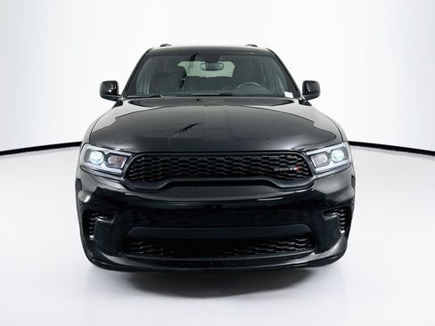 Used 2025 Dodge Durango GT w/ Blacktop Package RWD image 2