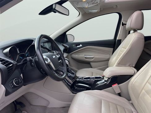 Used 2016 Ford Escape Titanium AWD/4WD image 9