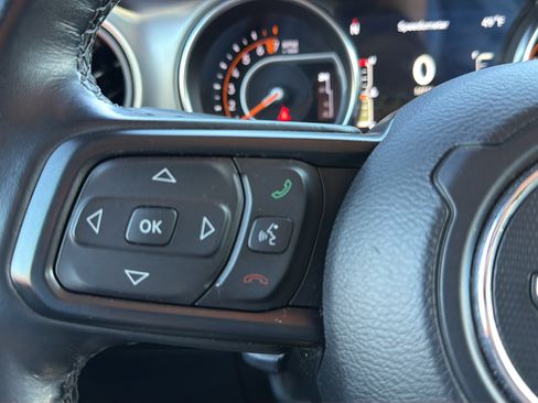 Used 2021 Jeep Wrangler Sport AWD/4WD image 23