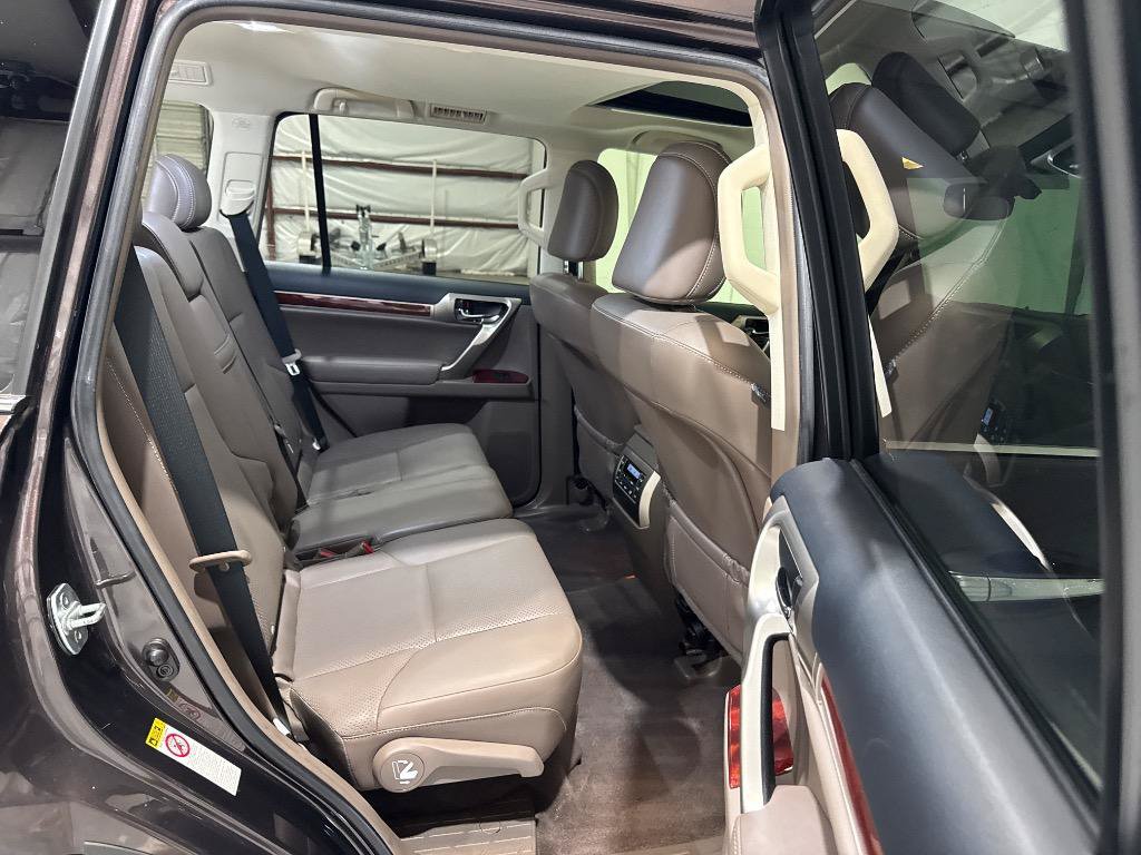 Used 2013 Lexus GX 460 w/ Comfort Plus Pkg AWD/4WD image 72