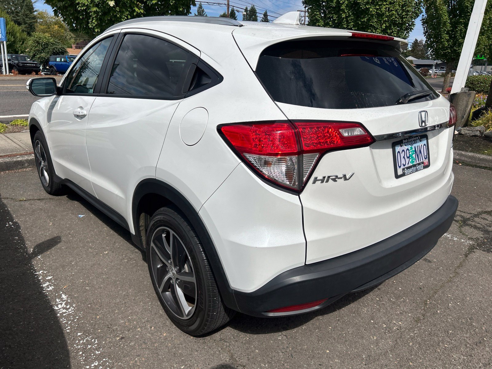Used 2022 Honda HR-V EX image 6
