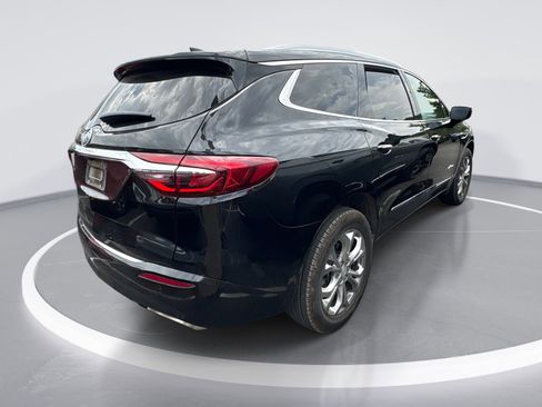 Used 2020 Buick Enclave Avenir w/ Avenir Technology Package image 7