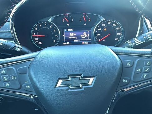 Used 2022 Chevrolet Equinox RS image 22