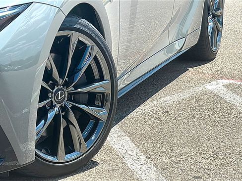 Used 2024 Lexus IS 350 F Sport RWD image 3