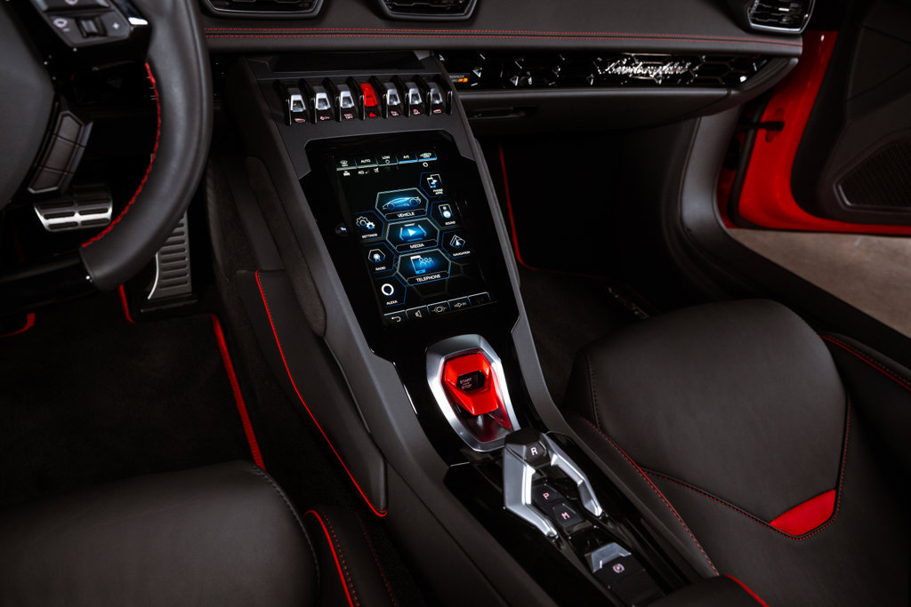 Used 2021 Lamborghini Huracan EVO RWD image 17