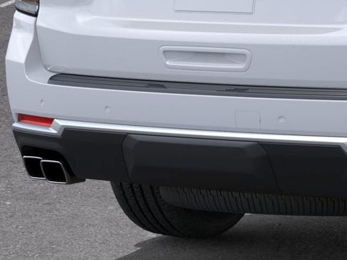 New 2026 Chevrolet Suburban High Country image 14