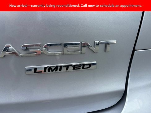 Used 2024 Subaru Ascent Limited w/ Technology Package AWD/4WD image 6