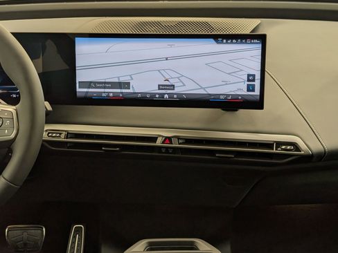 New 2026 BMW iX xDrive45 w/ M Sport Package image 25