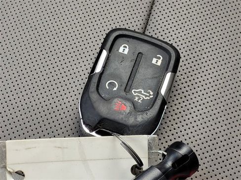 Used 2021 GMC Sierra 1500 SLT image 25