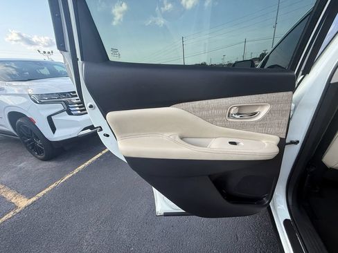 Used 2021 Nissan Murano SV w/ SV Special Edition Package FWD image 18