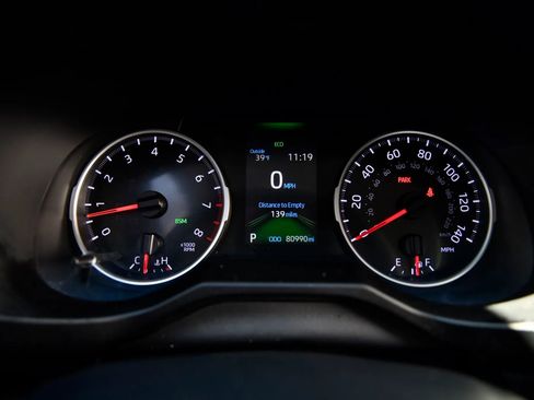 Used 2020 Toyota RAV4 LE w/ All Weather Liner Package image 18