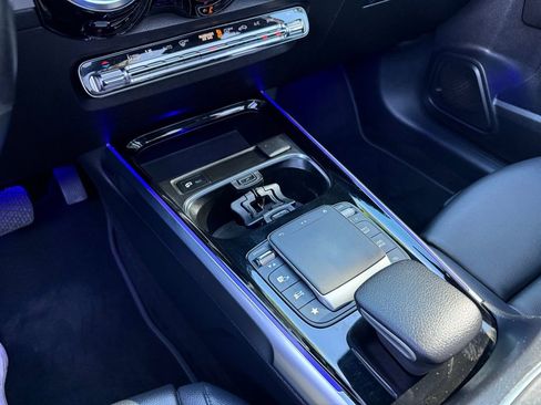 Certified 2021 Mercedes-Benz GLB 250 image 24