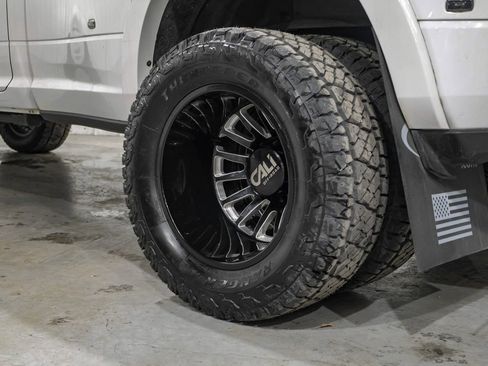 Used 2020 RAM 3500 Laramie image 68