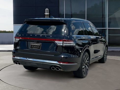 Used 2025 Lincoln Aviator Reserve w/ Equipment Group 201A AWD/4WD image 7