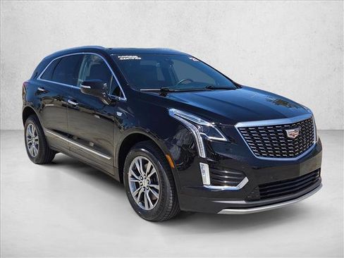Used 2021 Cadillac XT5 Premium Luxury AWD/4WD image 3