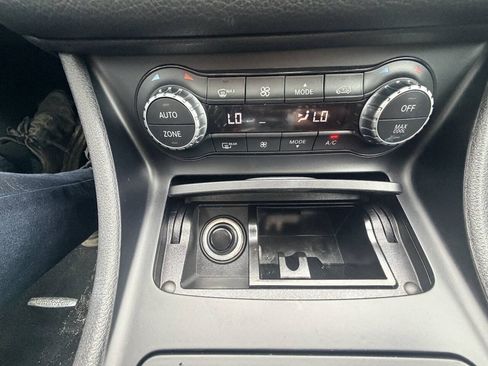 Used 2015 Mercedes-Benz GLA 250 4MATIC image 5