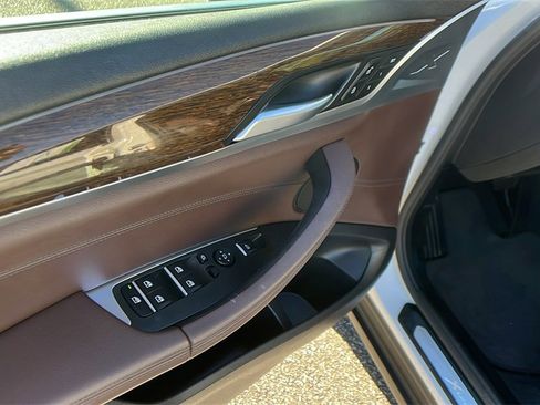 Used 2019 BMW X3 sDrive30i w/ Premium Package image 12