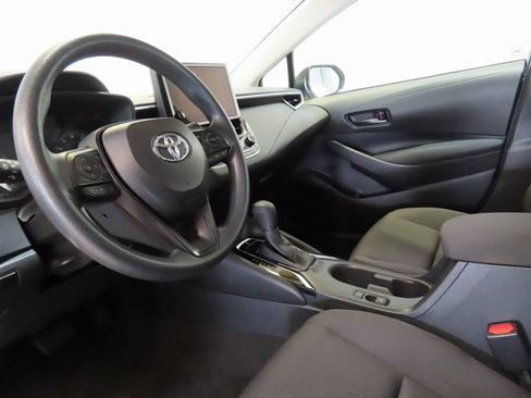 Used 2024 Toyota Corolla LE image 4