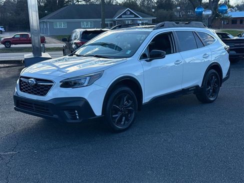 Used 2020 Subaru Outback Onyx Edition XT w/ Popular Package #2 image 3