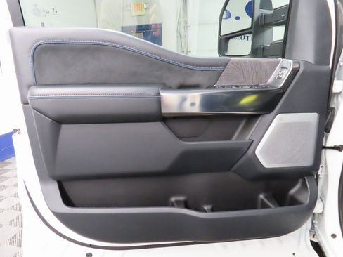 Used 2025 Ford F250 Platinum image 74