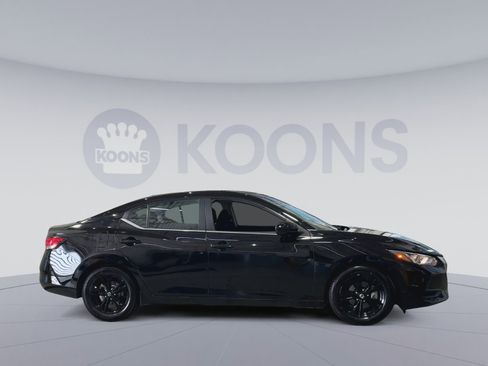 Used 2023 Nissan Sentra SV image 12