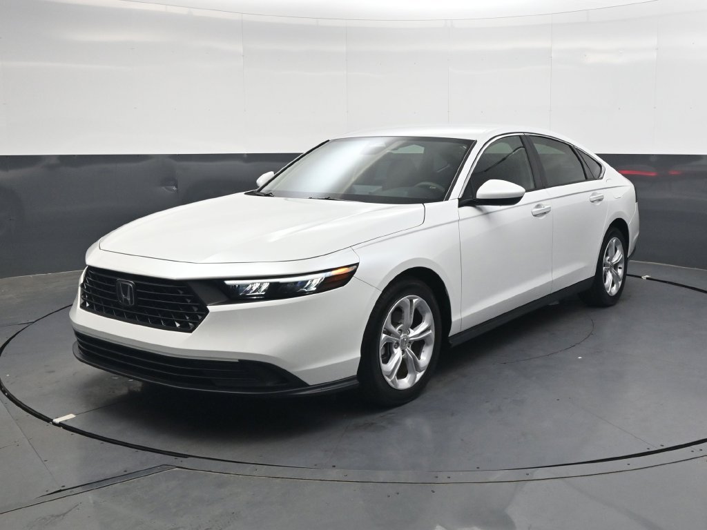 Certified 2025 Honda Accord LX image 8