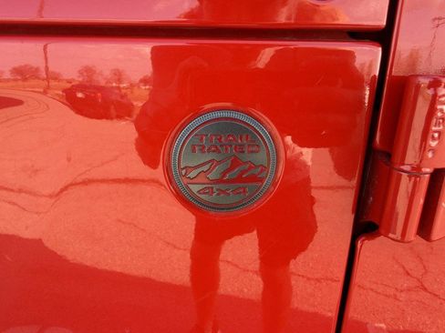 Used 2021 Jeep Wrangler Unlimited Rubicon w/ Steel Bumper Group image 19