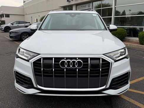 Used 2023 Audi Q7 2.0T Premium w/ Convenience Package AWD/4WD image 9