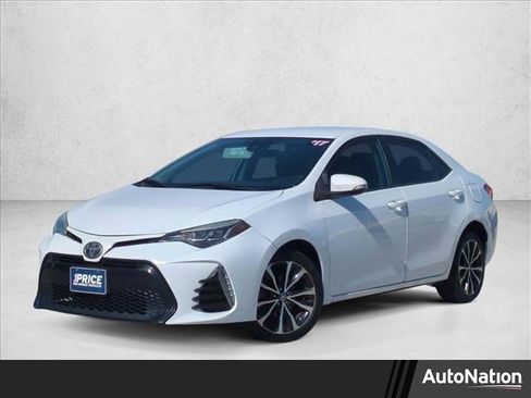 Used 2017 Toyota Corolla SE image 1