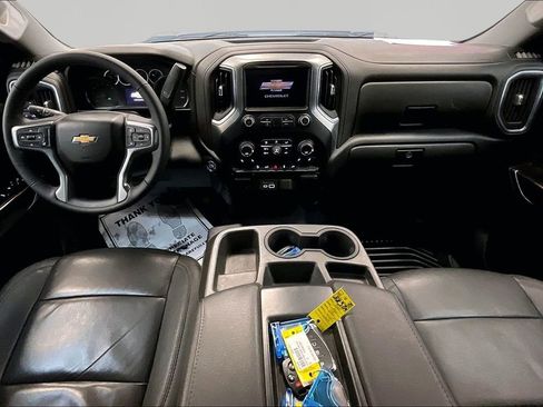 Used 2022 Chevrolet Silverado 2500 LT w/ Convenience Package AWD/4WD image 8