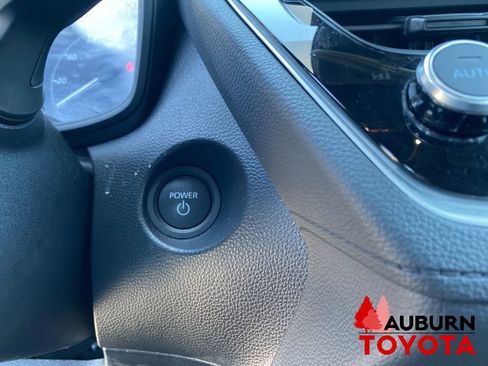 Used 2025 Toyota Corolla Cross AWD Hybrid image 35