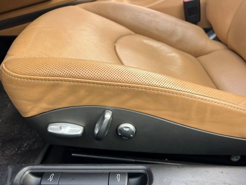 Used 2009 Porsche 911 Carrera S image 12