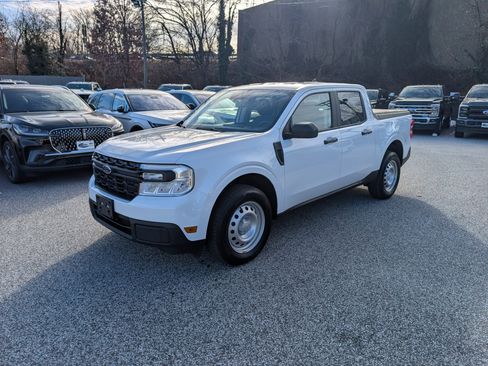 Certified 2024 Ford Maverick XL image 2