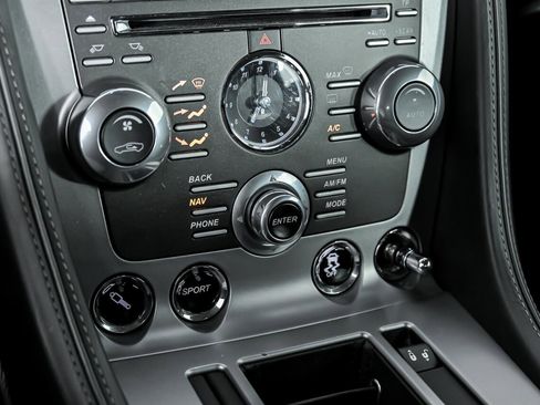 Used 2012 Aston Martin Virage Volante image 37