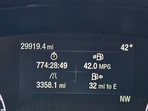 Used 2023 Ford Maverick XL image 16